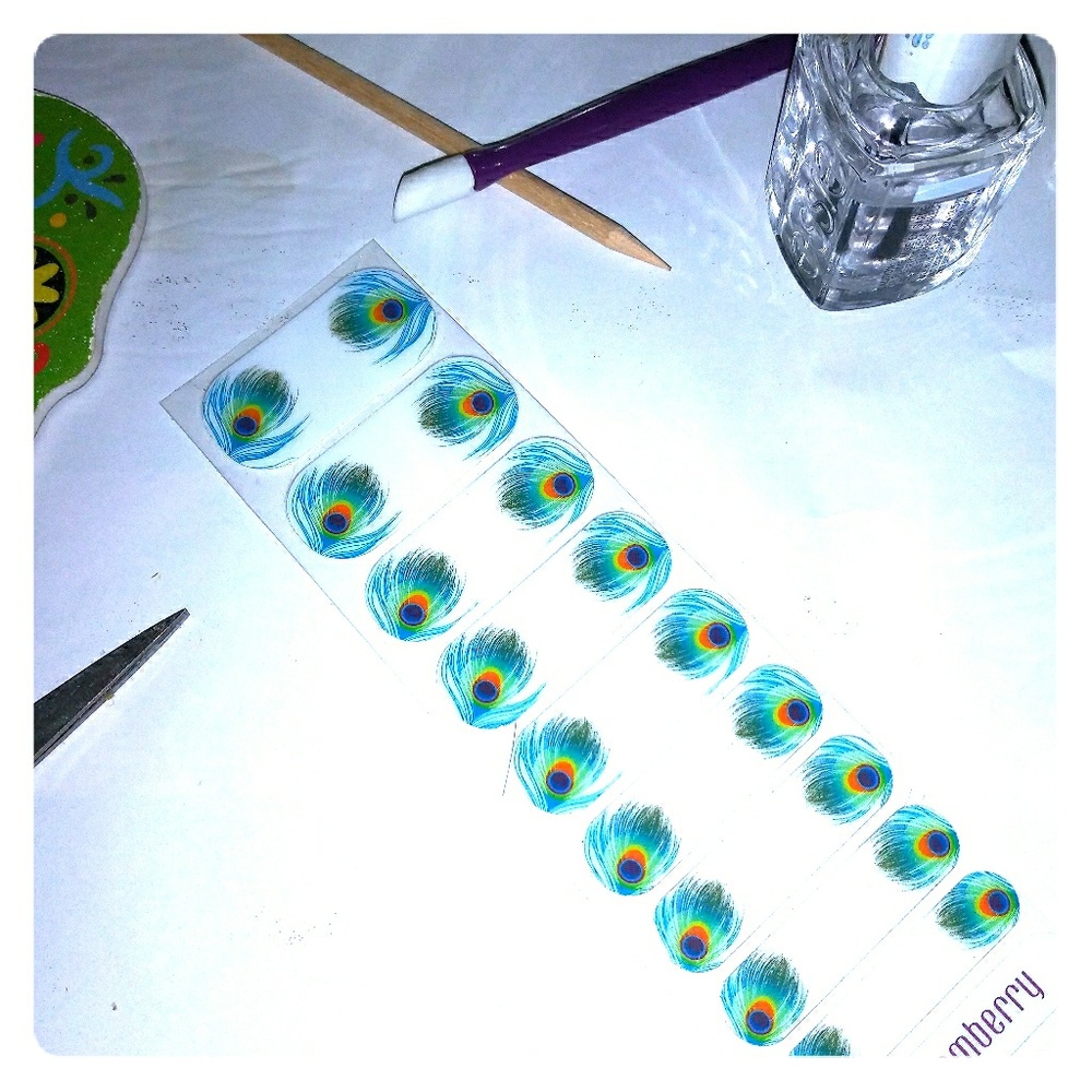 Jamberry nail wraps Shake your tail feather